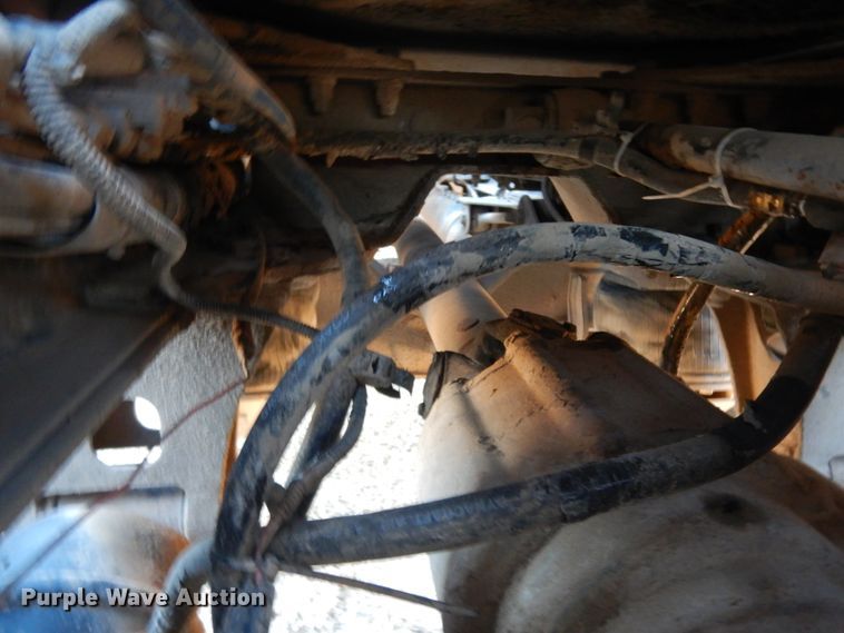 image for item DI8652 2006 Kenworth T800  semi truck