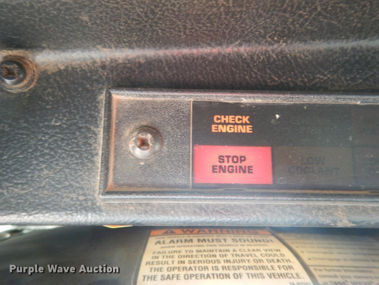 image for item DI8652 2006 Kenworth T800  semi truck