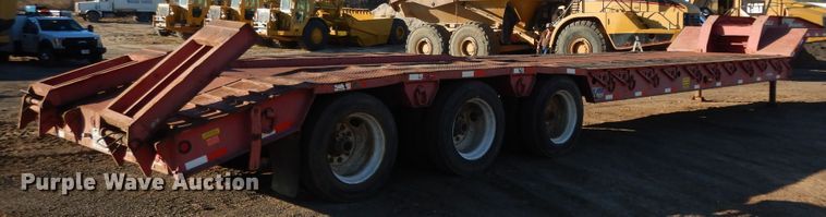 image for item DI8653 2007 Eager Beaver 50GLB  equipment trailer