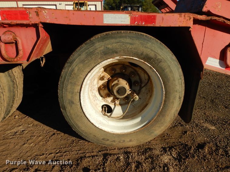 image for item DI8653 2007 Eager Beaver 50GLB  equipment trailer