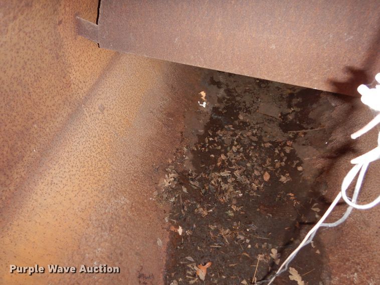 image for item DI8669 1974 Chevrolet C50  water truck