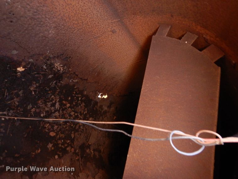 image for item DI8669 1974 Chevrolet C50  water truck