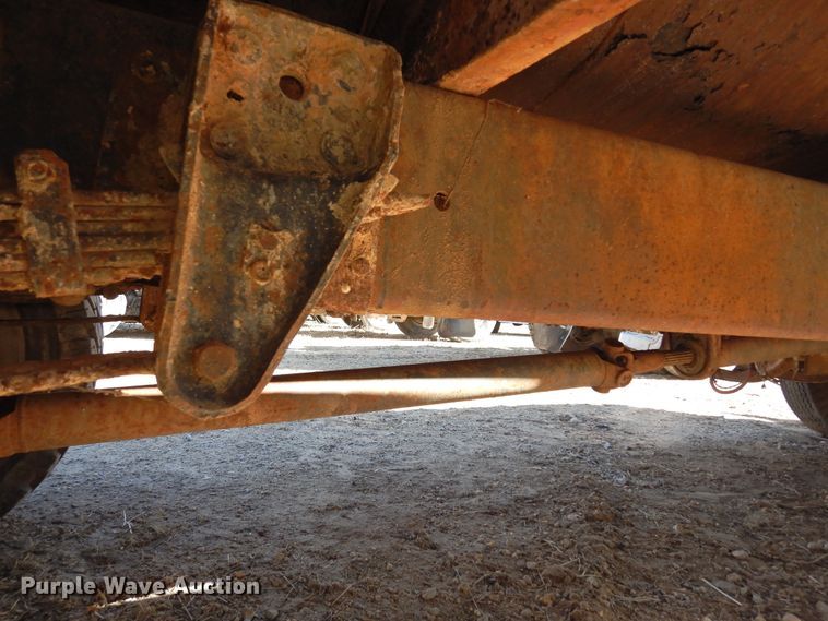 image for item DI8669 1974 Chevrolet C50  water truck