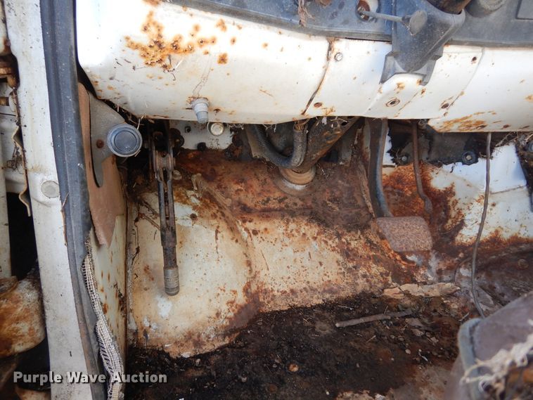 image for item DI8669 1974 Chevrolet C50  water truck