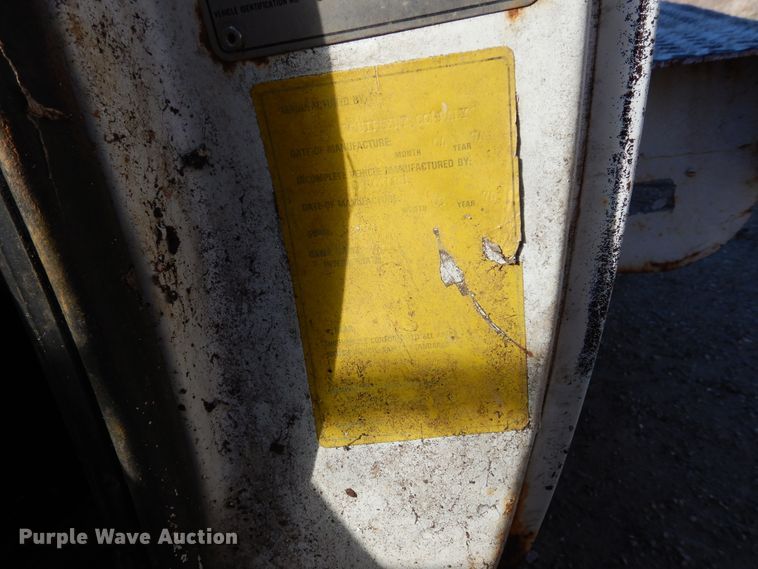 image for item DI8669 1974 Chevrolet C50  water truck