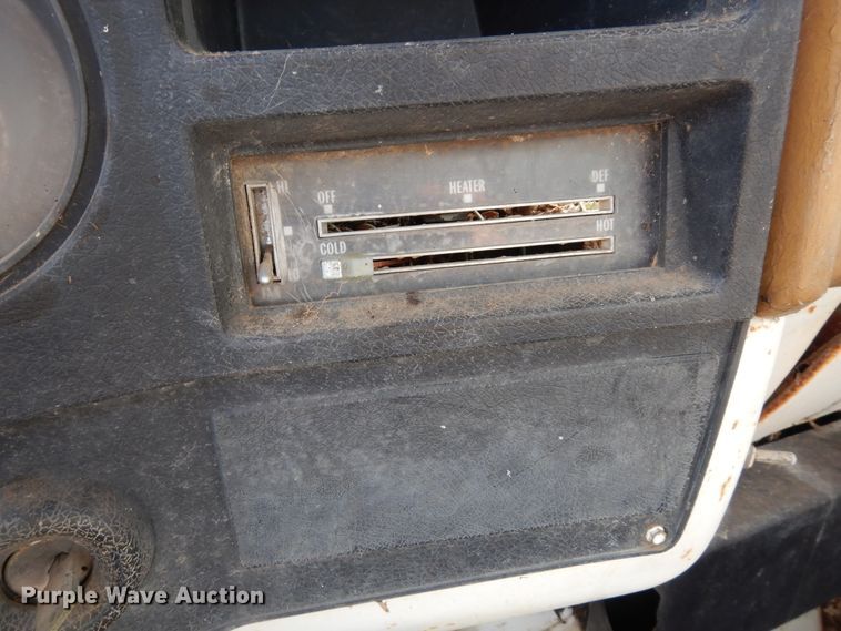 image for item DI8669 1974 Chevrolet C50  water truck