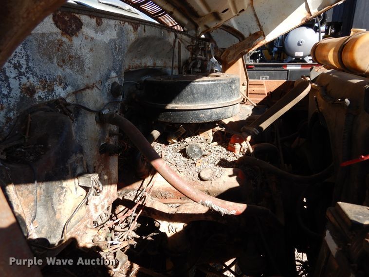 image for item DI8669 1974 Chevrolet C50  water truck