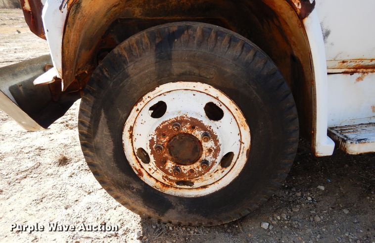 image for item DI8669 1974 Chevrolet C50  water truck