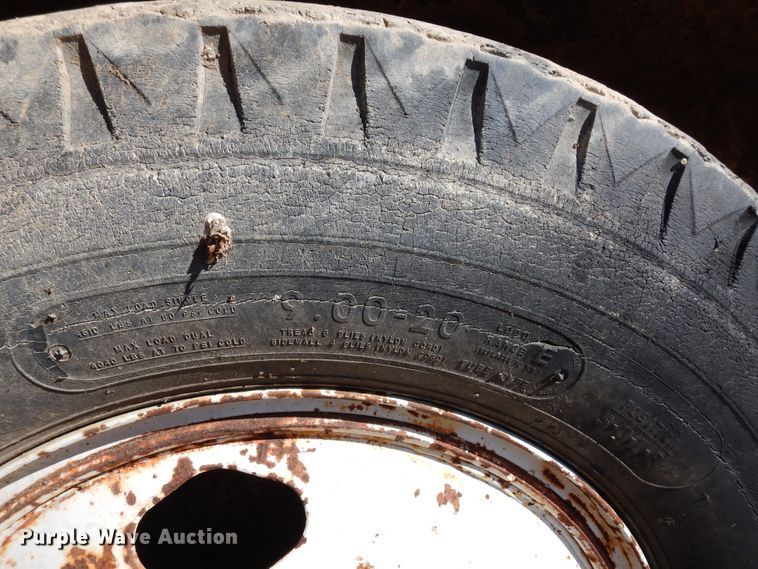 image for item DI8669 1974 Chevrolet C50  water truck