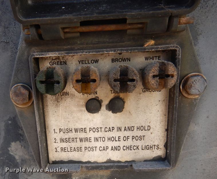 image for item DI8681 2007 GMC C7500  box truck