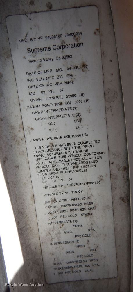 image for item DI8681 2007 GMC C7500  box truck