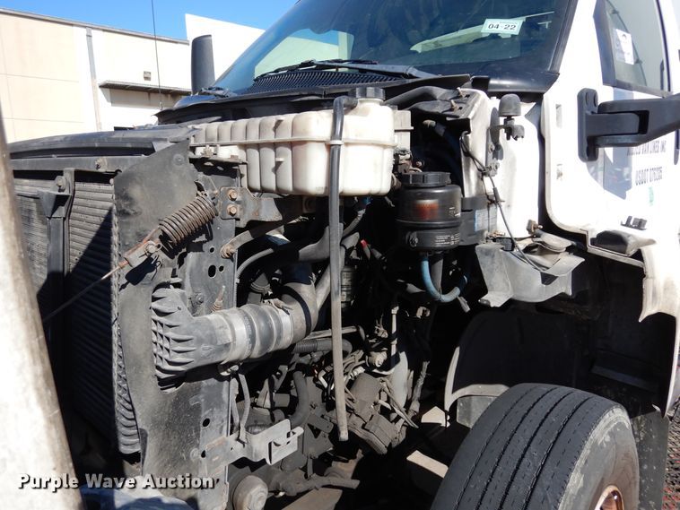 image for item DI8681 2007 GMC C7500  box truck