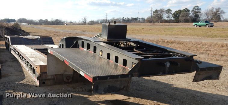 image for item DI8688 1998 Kalyn Siebert KSHRG-3-50TXT  lowboy equipment trailer