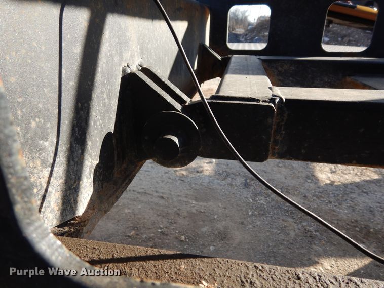 image for item DI8688 1998 Kalyn Siebert KSHRG-3-50TXT  lowboy equipment trailer