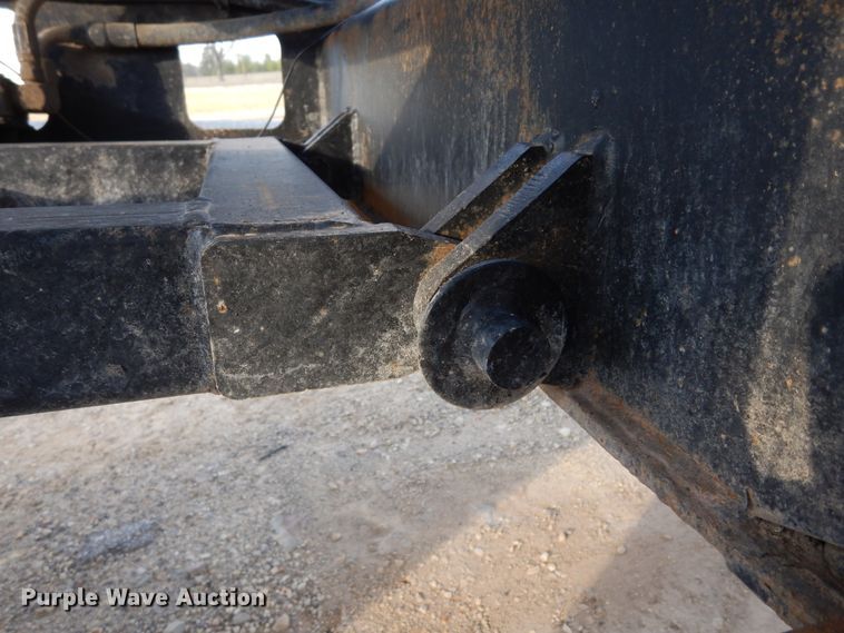 image for item DI8688 1998 Kalyn Siebert KSHRG-3-50TXT  lowboy equipment trailer