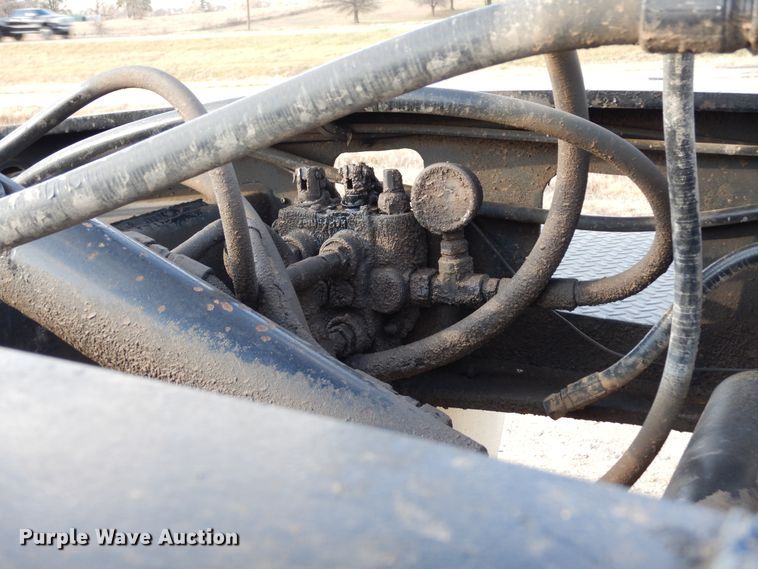 image for item DI8688 1998 Kalyn Siebert KSHRG-3-50TXT  lowboy equipment trailer