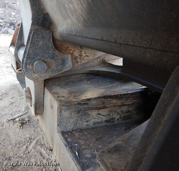 image for item DI8688 1998 Kalyn Siebert KSHRG-3-50TXT  lowboy equipment trailer