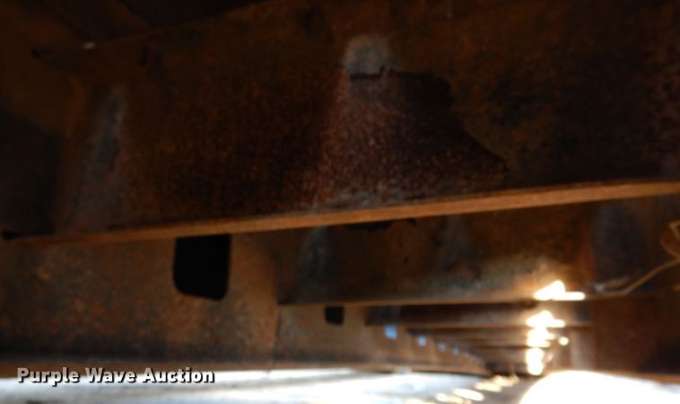 image for item DI8688 1998 Kalyn Siebert KSHRG-3-50TXT  lowboy equipment trailer