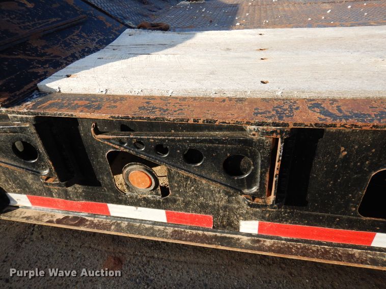 image for item DI8688 1998 Kalyn Siebert KSHRG-3-50TXT  lowboy equipment trailer