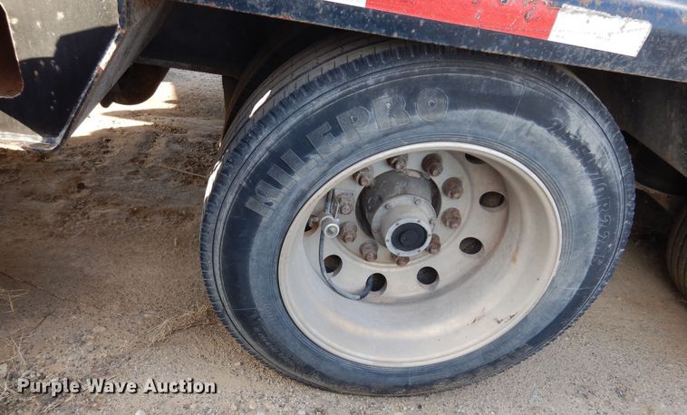 image for item DI8688 1998 Kalyn Siebert KSHRG-3-50TXT  lowboy equipment trailer