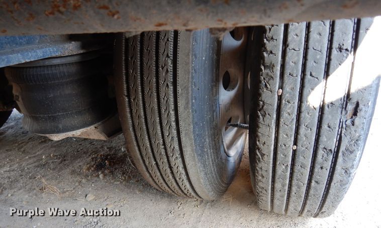 image for item DI8688 1998 Kalyn Siebert KSHRG-3-50TXT  lowboy equipment trailer