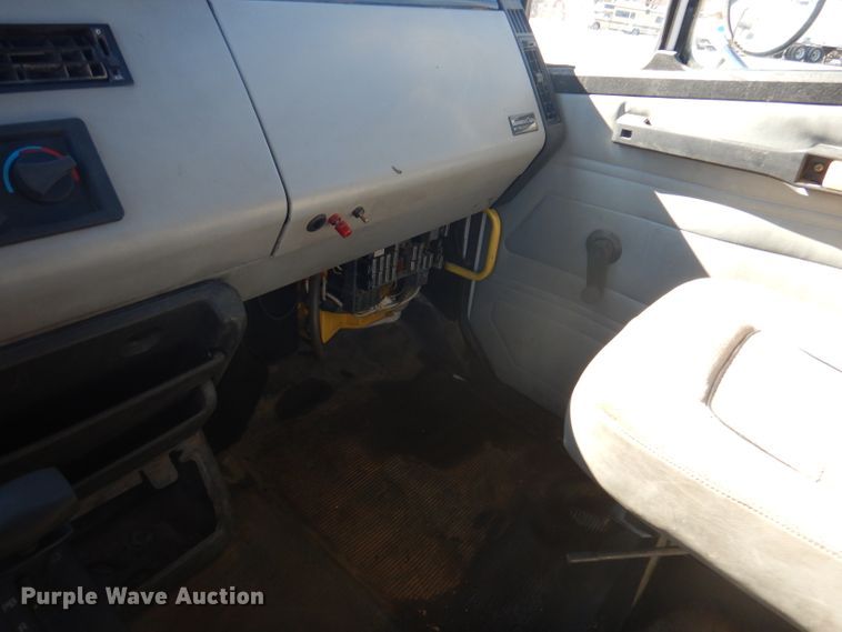 image for item DJ3812 1997 Freightliner FL70  roll-off container truck