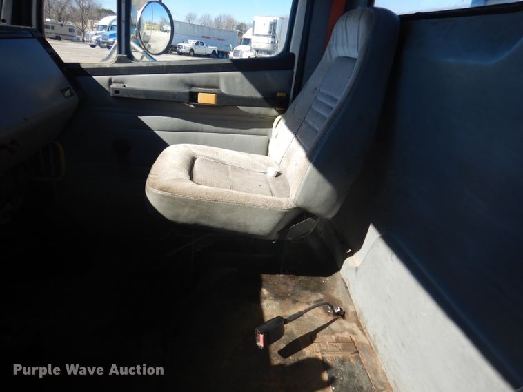 image for item DJ3812 1997 Freightliner FL70  roll-off container truck