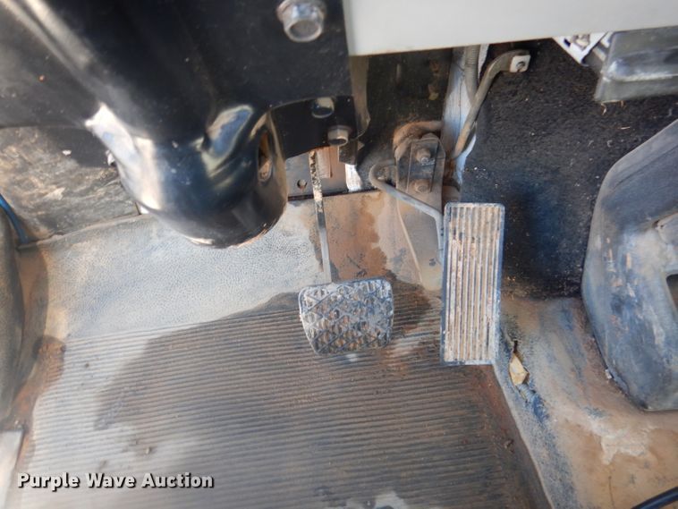 image for item DJ3812 1997 Freightliner FL70  roll-off container truck