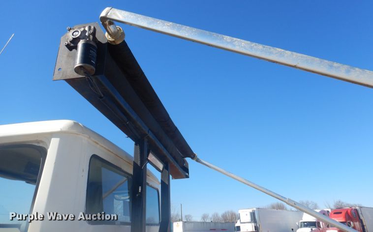 image for item DJ3812 1997 Freightliner FL70  roll-off container truck