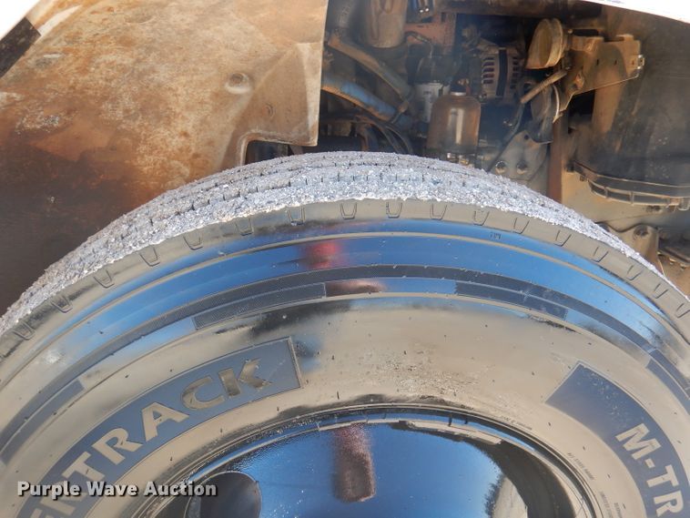 image for item DJ3812 1997 Freightliner FL70  roll-off container truck