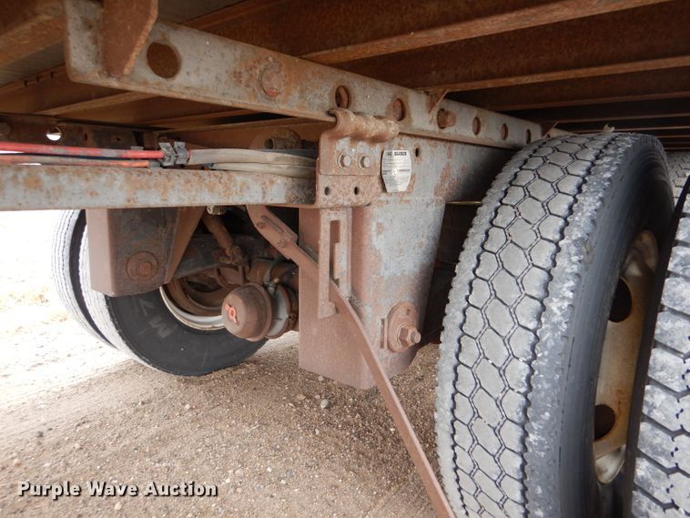 image for item DK7254 2001 Utility  dry van trailer