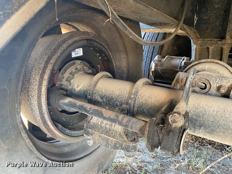 image for item DL6916 1977 Birmingham 822 DLS  lowboy equipment trailer