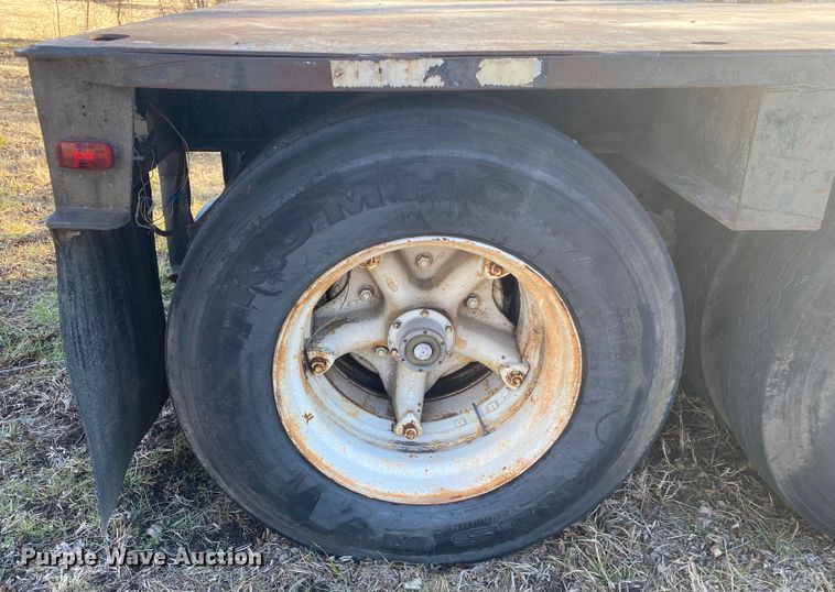 image for item DL6916 1977 Birmingham 822 DLS  lowboy equipment trailer