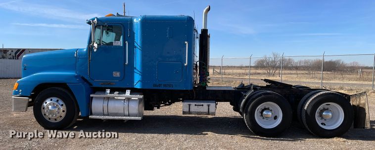 image for item DN0196 1994 Freightliner FLD120  semi truck