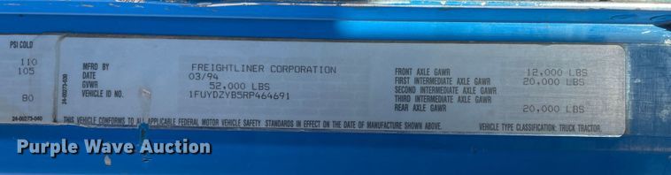 image for item DN0196 1994 Freightliner FLD120  semi truck