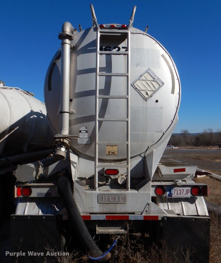 image for item DN6581 1998 Heil  pneumatic dry bulk trailer