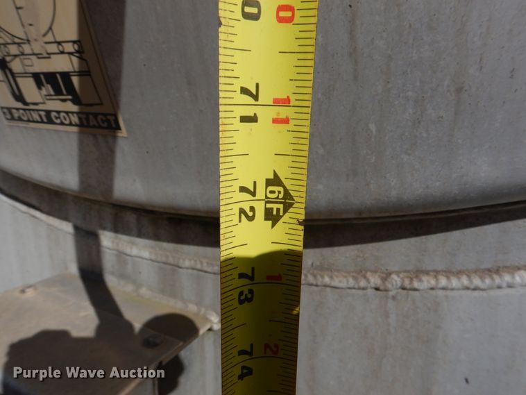 image for item DN6581 1998 Heil  pneumatic dry bulk trailer