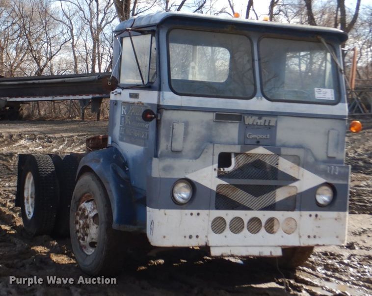 image for item DN7248 1973 White 1550T  semi truck