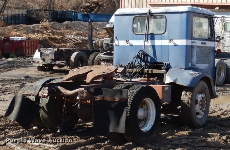 image for item DN7248 1973 White 1550T  semi truck