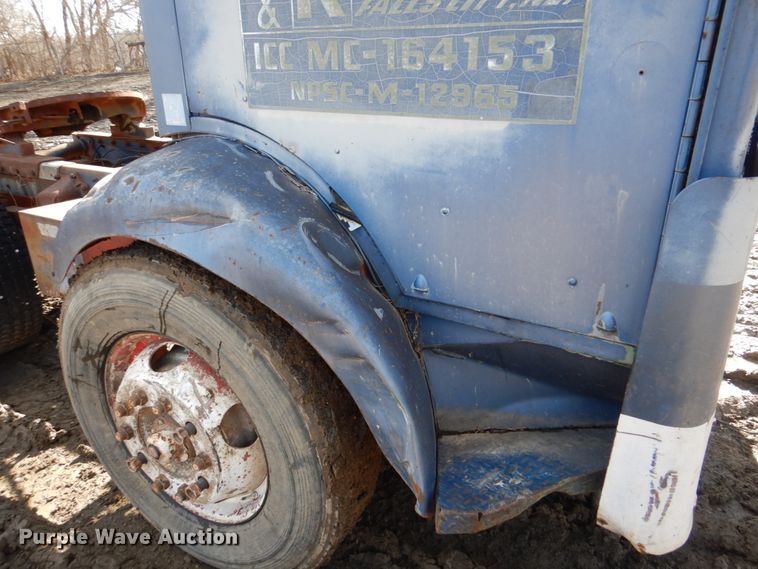 image for item DN7248 1973 White 1550T  semi truck