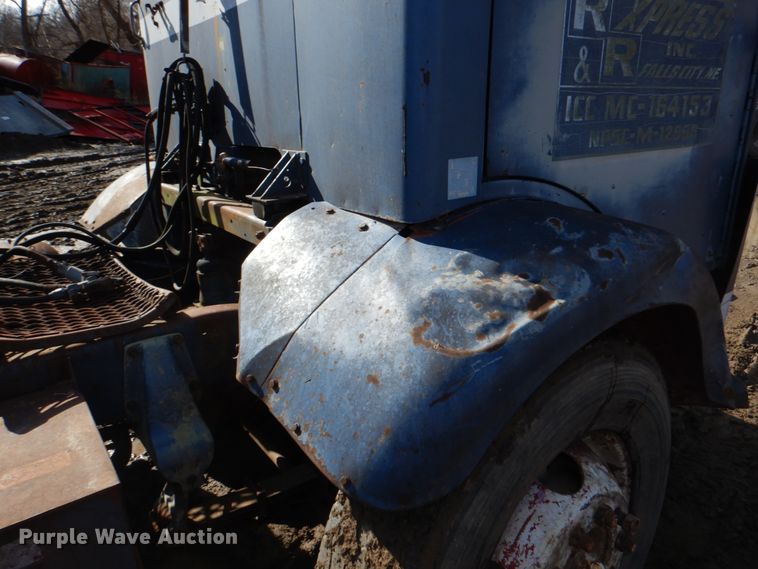 image for item DN7248 1973 White 1550T  semi truck