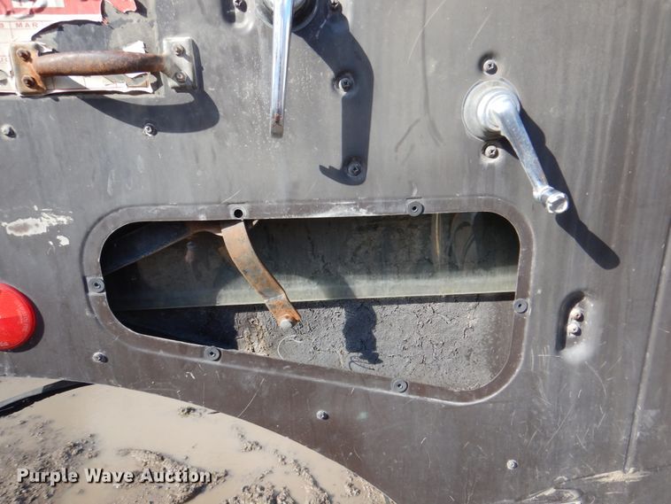 image for item DN7248 1973 White 1550T  semi truck