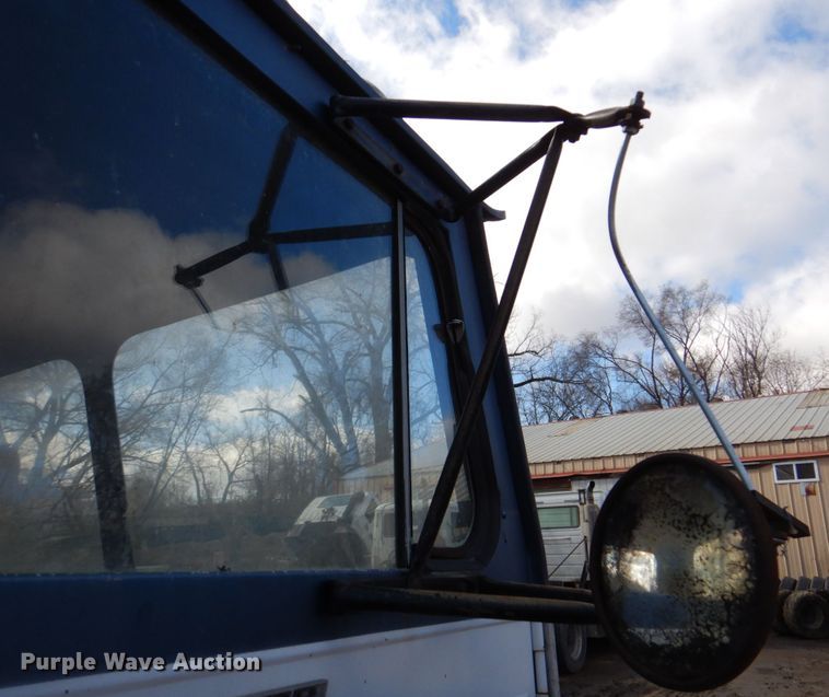 image for item DN7248 1973 White 1550T  semi truck