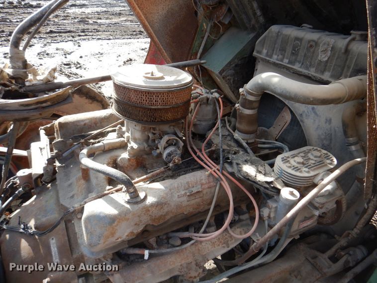 image for item DN7248 1973 White 1550T  semi truck