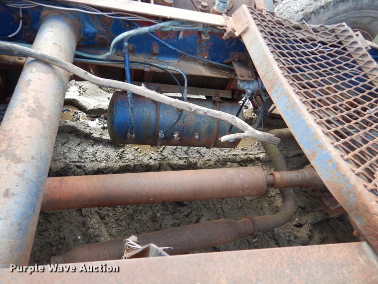 image for item DN7248 1973 White 1550T  semi truck