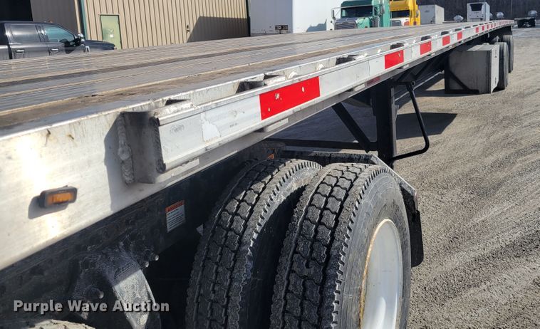 image for item HK9297 2016 Transcraft Eagle II  flatbed trailer