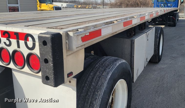 image for item HK9297 2016 Transcraft Eagle II  flatbed trailer