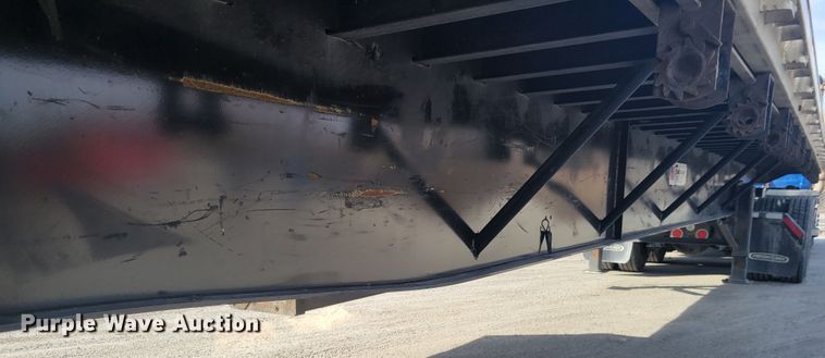 image for item HK9297 2016 Transcraft Eagle II  flatbed trailer