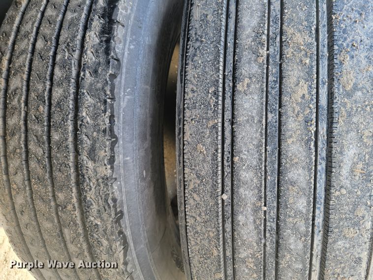 image for item HK9297 2016 Transcraft Eagle II  flatbed trailer