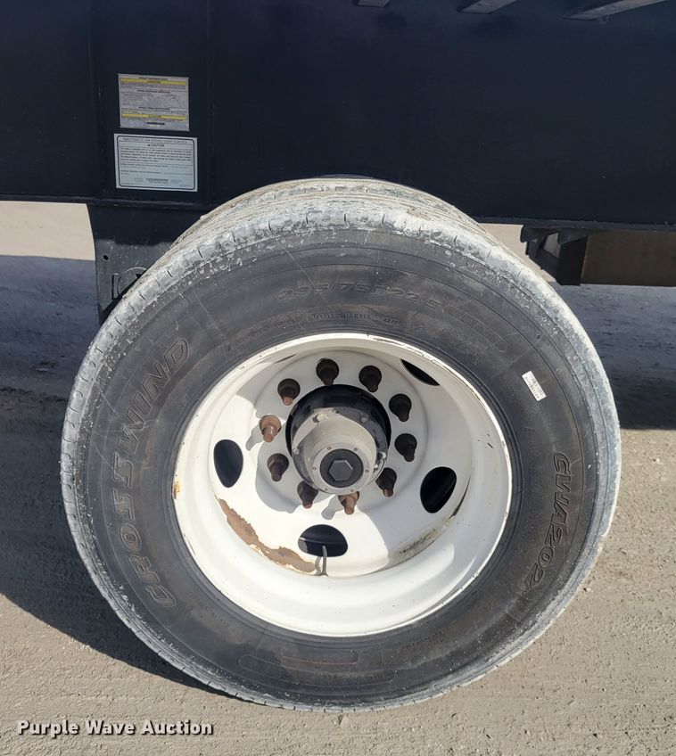 image for item HK9297 2016 Transcraft Eagle II  flatbed trailer